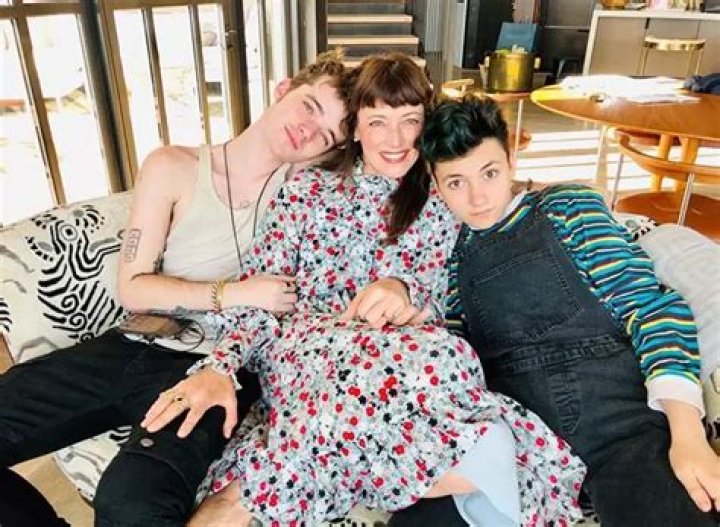 Amelia Jane Henson: Who is Mia Sara's daughter?