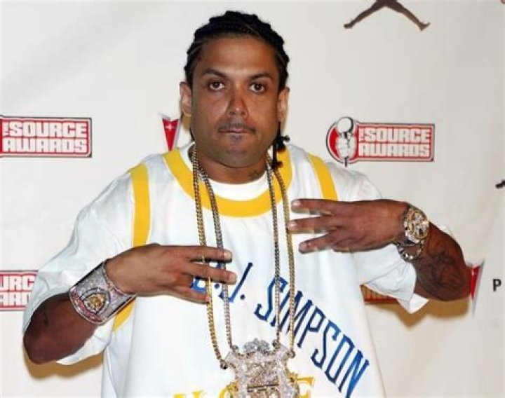 Discoveries In Benzino Height In Feet