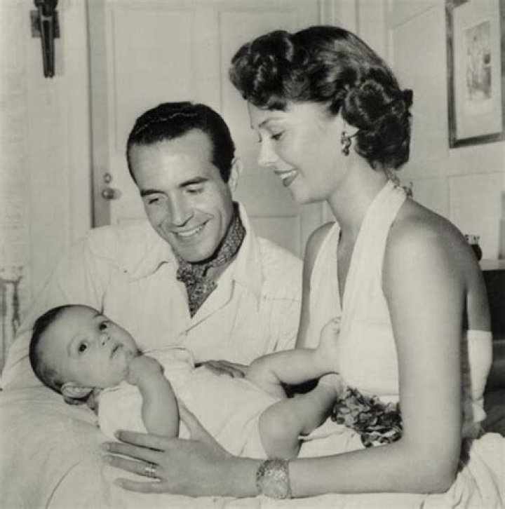 How did Laura Montalbán, Ricardo Montalbán's daughter die?