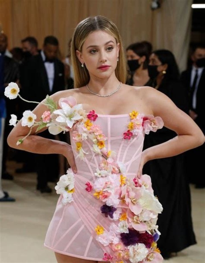 Lili Reinhart's Net Worth, Age, Husband, And Beyond