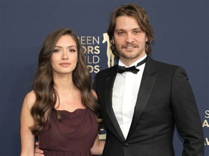 Luke Grimes: Wife, Singer, Net Worth, Son, IMDB, Siblings