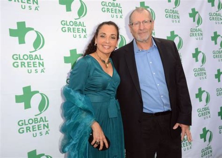 Meet Catherine Rusoff, Ed O'Neal Wife - Bio, Net Worth & Facts