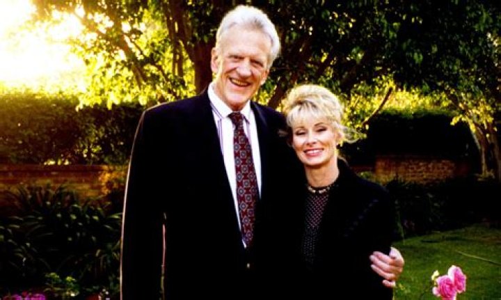 Meet Janet Surtees Who Was James Arness' Wife Before His Death