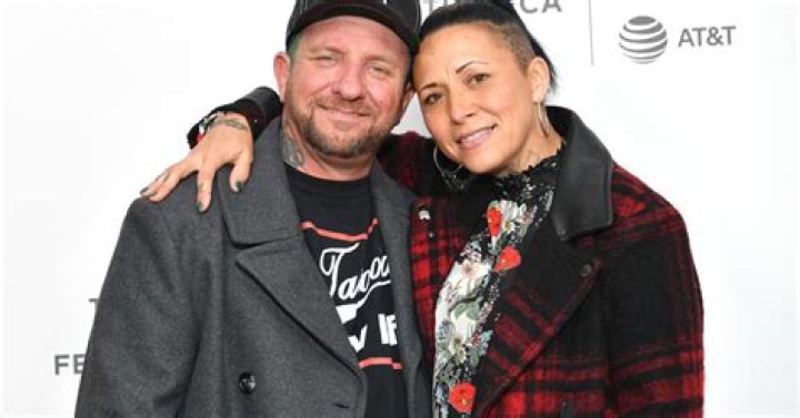 Meet Troy Dendekker; The Widow of Sublime Frontman Brad Nowell