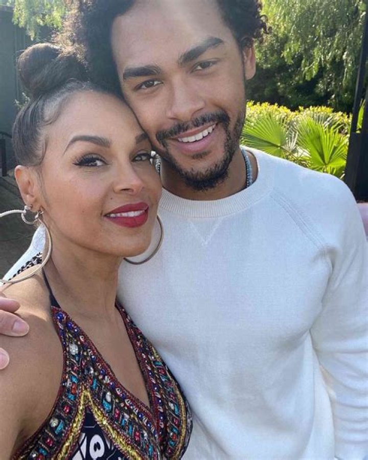 Sheree Zampino's Father Les Zampino is Currently Dating Someone! Who is his Partner?