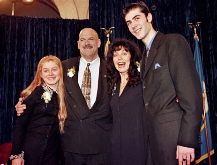 Theresa Larson Masters- Who is Jesse Ventura's wife?