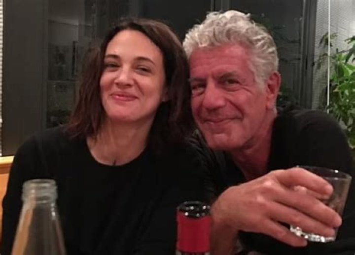 Uncover The Dynamic World Of Anthony Bourdain's Daughter