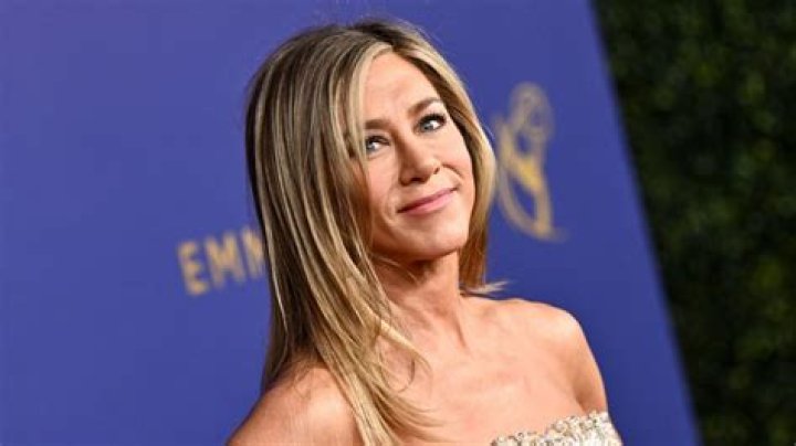 Unveiling Jennifer Aniston's Fortune, Career, And Enviable Lifestyle
