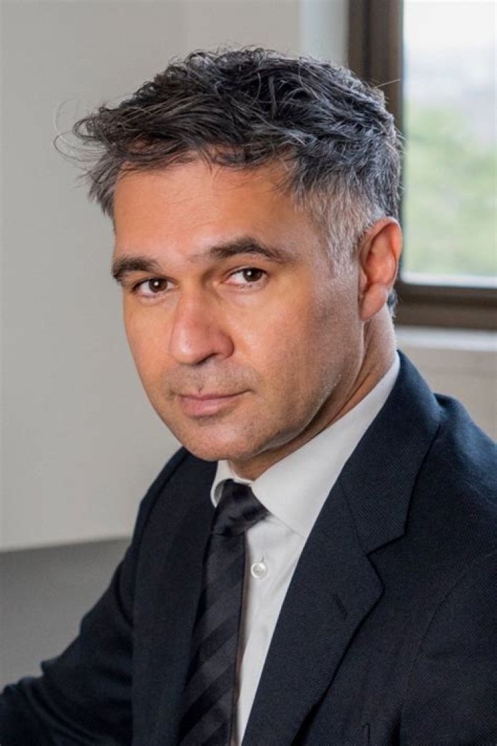 Unveiling The Expertise Of Dr. Ramin Oskoui: A Renowned Plastic Surgeon
