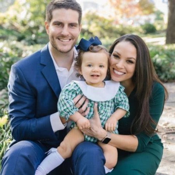 Who is Alyse Eady Husband? Is She Welcomes a New Baby Again?