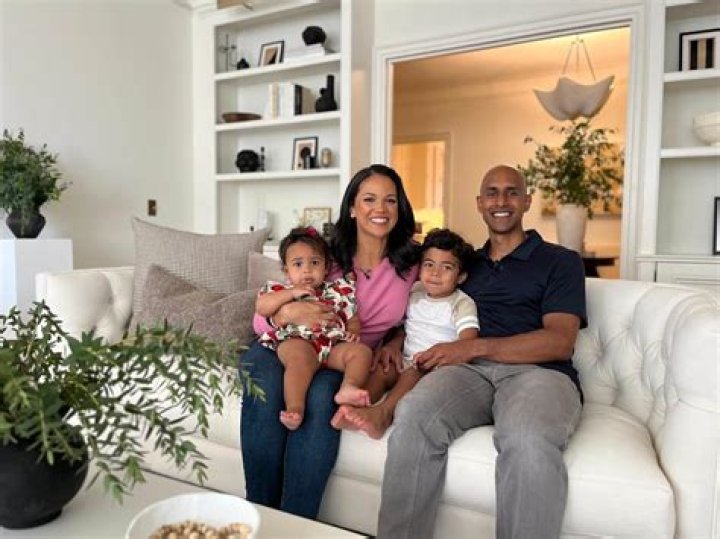 Who Is Laura Jarrett's Father?