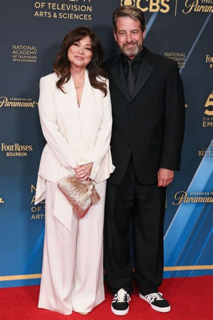 Who is Valerie Robinson? All About David Robinson's Wife of Over 30 Years