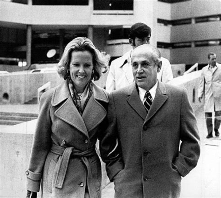Wife Of Late Governor Marvin Mandel